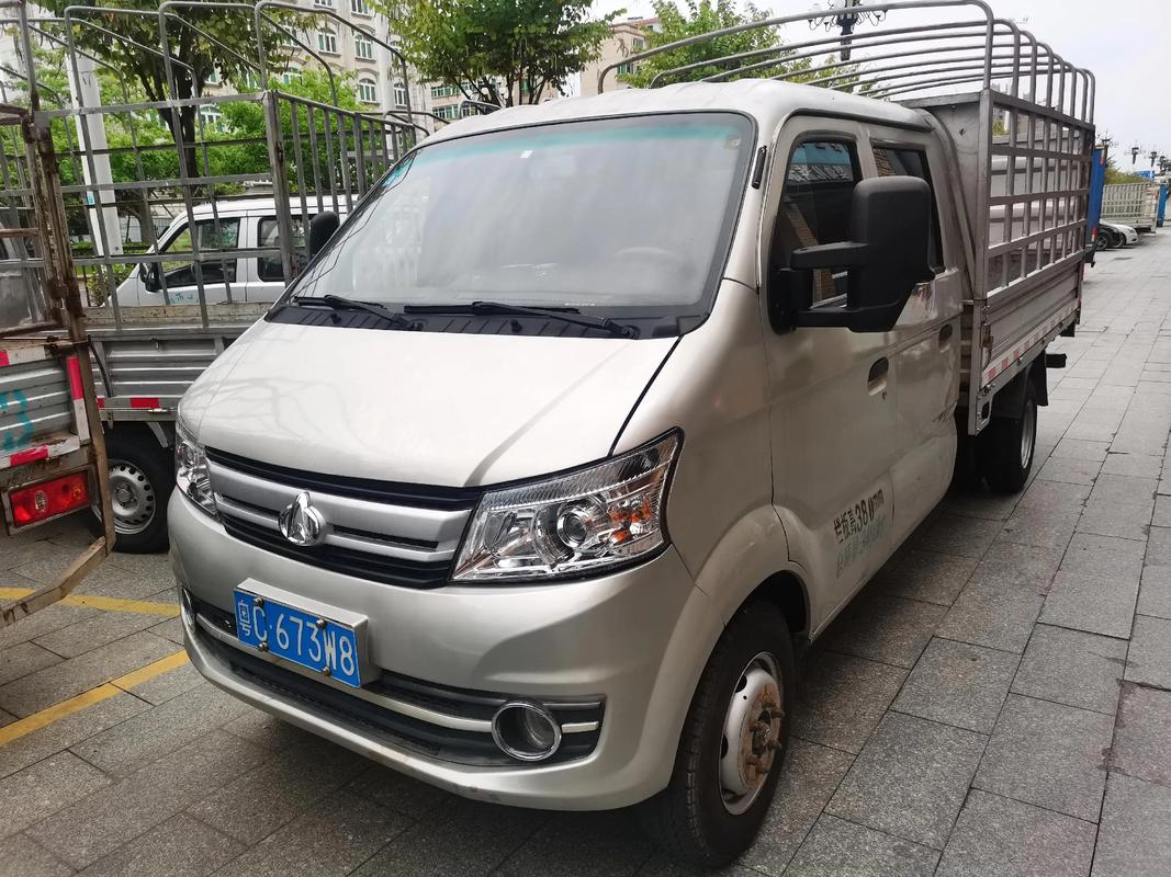 双排座小货车最便宜的多少钱,双排座小货车多少钱一辆