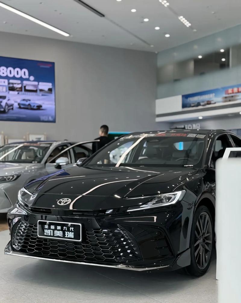 凯美瑞什么时候换代 2013年凯美瑞20多少钱